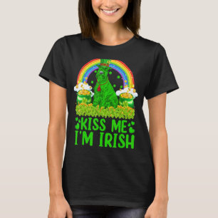 Rainbow Kiss Me I'm Irish Giant Schnauzer St Patri T-Shirt