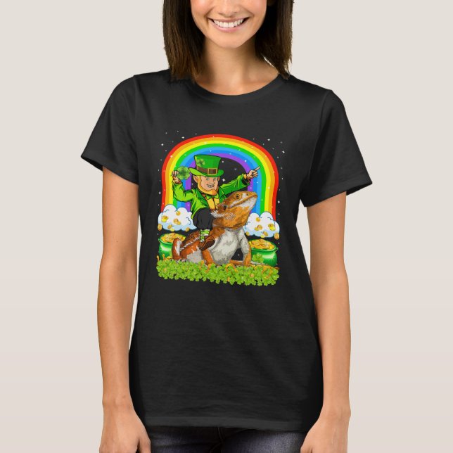 Rainbow Leprechaun Riding Bearded Dragon St Patric T-Shirt (Front)