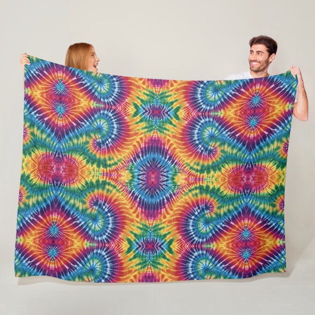 Rainbow Ripple Tie-Dye Fleece Blanket (In Situ)