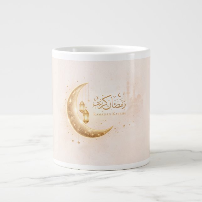 Ramadan Kareem Gold Crescent Mug – Elegant Islamic (Front)