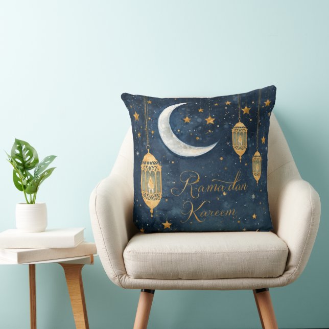 Ramadan Kareem Lantern & Moon Pillow (Chair)