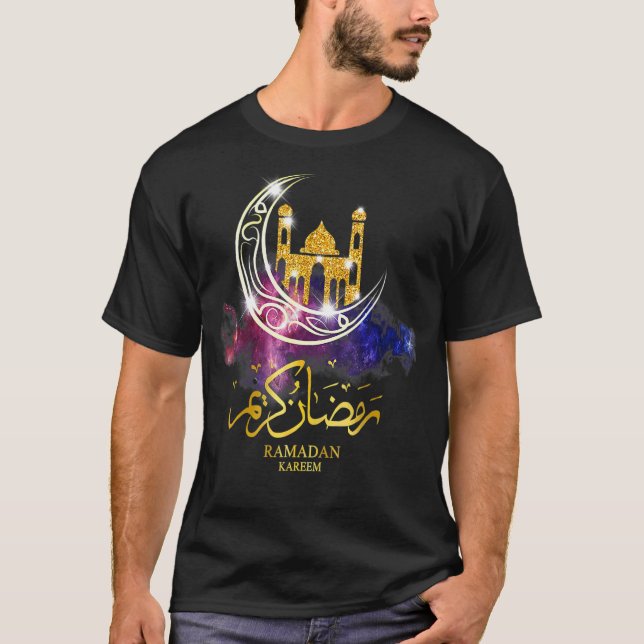 Ramadan Kareem Pray For Muslims Mubarak Islam Moon T-Shirt (Front)
