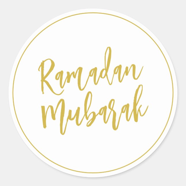 Ramadan Mubarak Simple Minimalist Gold Classic Round Sticker (Front)