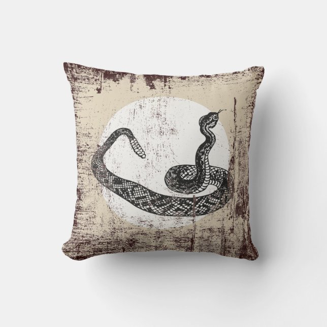 rattle snake cushion (Front)