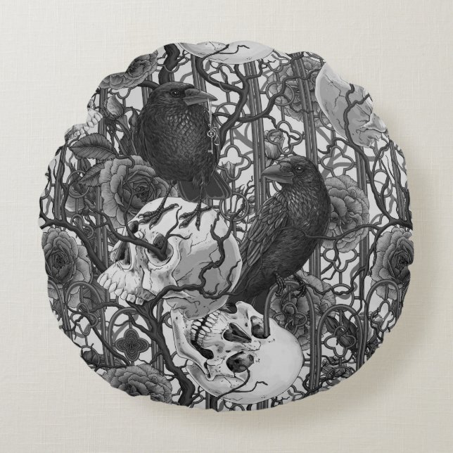 Raven's secret. Dark and moody gothic illustration Round Cushion (Front)