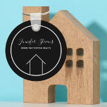 Real Estate Modern Black White Custom House Key Ring<br><div class="desc">This modern realtor keychain is custom made with your realty company name under the the agent name in chic typography. This minimalist black and white key chain feature a simple line drawing of a house. Contemporary gift for an agent working to help you buy a home.</div>