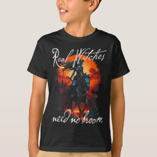 Real Witches Need No Broom Gothic Witch On Horse H T-Shirt