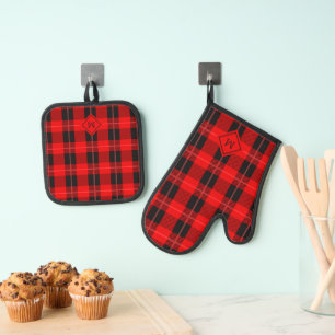 Red And Black Buffalo Tartan Monogram Oven Mitt & Pot Holder Set