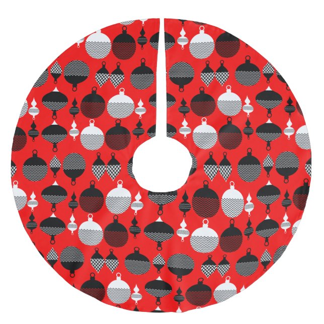 Red And Black Retro Christmas Decorative Ball Brushed Polyester Tree Skirt (Front)