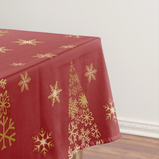 Red and Gold Elegant Christmas Tree Tablecloth (In Situ)