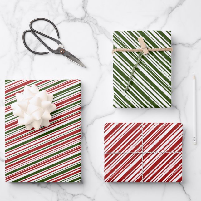 Red and Green Christmas  Wrapping Paper Sheets (Front)