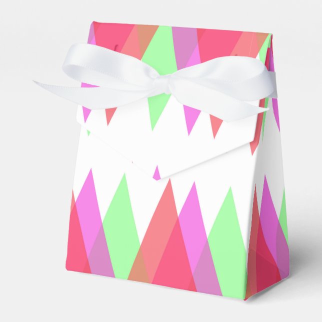 Red and green triangles favour box (Front Side)