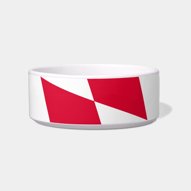 Red and White Bavaria Diamond Flag Pattern Bowl (Front)
