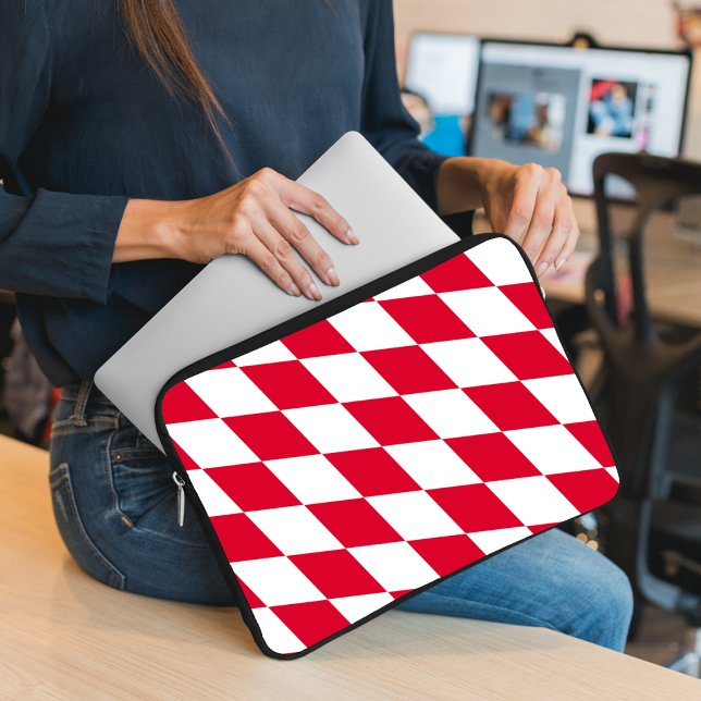 Red and White Bavaria Diamond Flag Pattern Laptop Sleeve (Creator Uploaded)