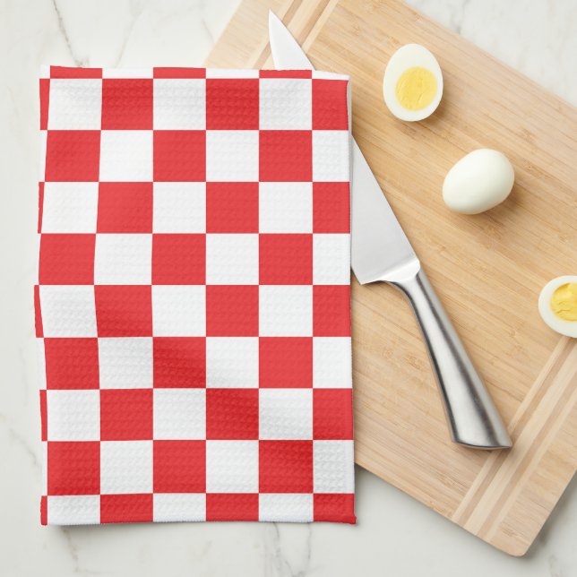 Red and White Chequered Kitchen Towel (Quarter Fold)