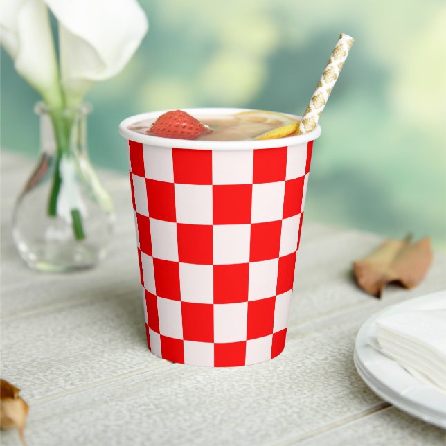 Red and White Chequered Pattern  Paper Cups (Insitu)