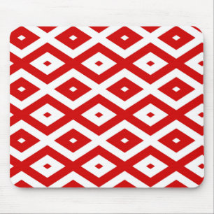 Red and white diamond pattern mouse mat