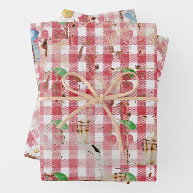 Red and White Distressed Gingham Gift Wrap   (In situ)
