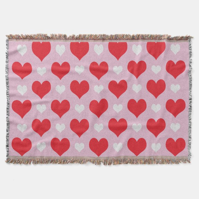 Red and white hearts pattern throw blanket (Front)