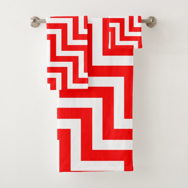 Red and White Large Size Diagonal Chevron Bath Towel Set (Insitu)