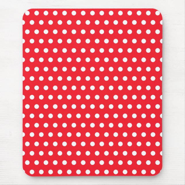Red and White Polka Dot Pattern. Spotty. Mouse Mat (Front)