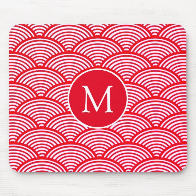 Red and White Scallop Pattern Monogram Mouse Mat (Front)