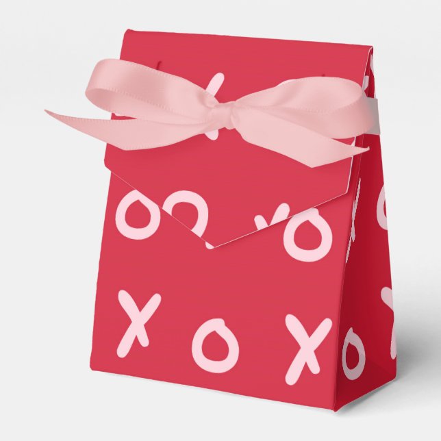 Red & Baby Pink X O XO XO's Trendy Cute Favour Box (Front Side)