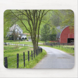 Red barn and farm house near Berlin, Ohio. Mouse Mat