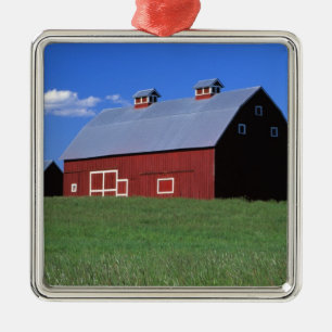 Red barn in Latah County, Idaho state PR MR) Metal Tree Decoration