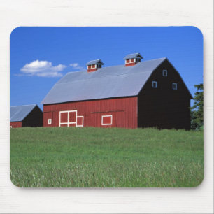 Red barn in Latah County, Idaho state PR MR) Mouse Mat