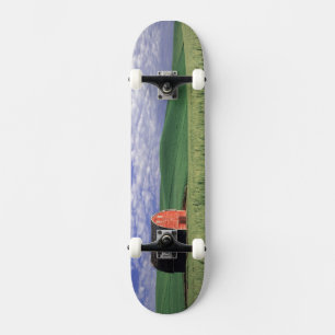 Red barn in wheat & barley field in Whitman 2 Skateboard