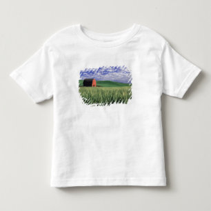 Red barn in wheat & barley field in Whitman Toddler T-Shirt