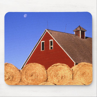 Red Barn Moon Mouse Mat