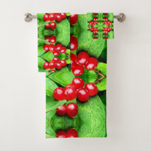 Red Berries With Raindrops Abstract Nature Bath Towel Set