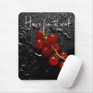 Red berry mouse mat