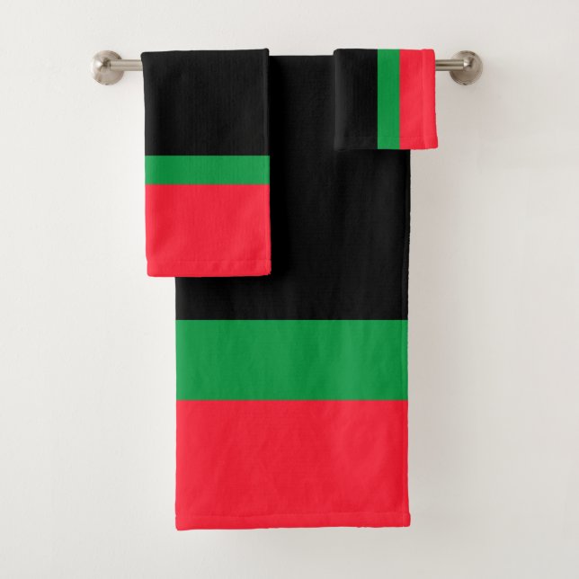 Red Black Green Plush Poly Cotton  Bath Towel Set (Insitu)