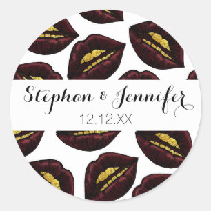 Red Black Lips and Faux Sparkly Gold Grill Teeth Classic Round Sticker