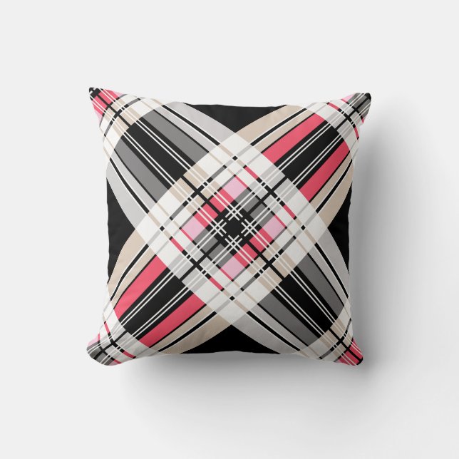 Red black white plaid cushion (Front)