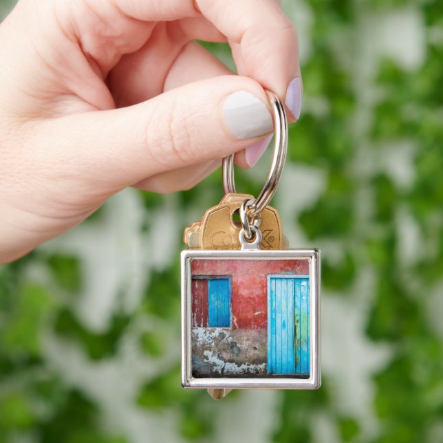 Red, blue and grey wall, door and window key ring (Hand)