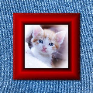 Red Border 15 Cm Square Badge