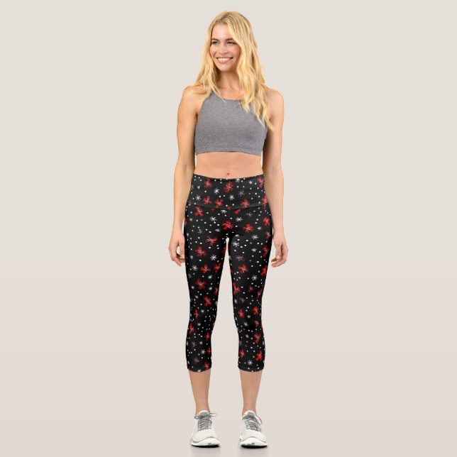 Red Bow Winter Pattern Capri Leggings (Front)