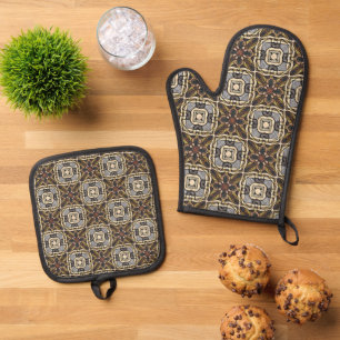 Red Brown Grey Ochre Bohemian Bali Art Motif Oven Mitt & Pot Holder Set