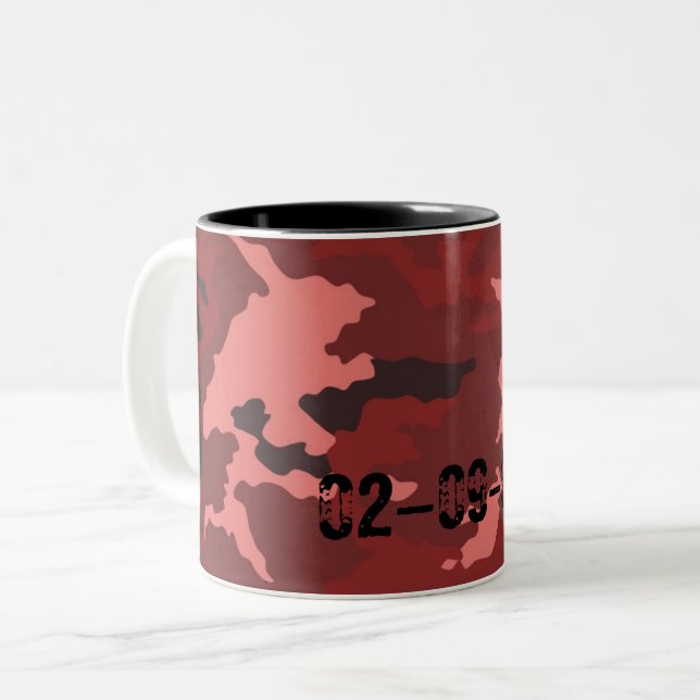 Red camouflage pattern Two-Tone coffee mug (Front Left)
