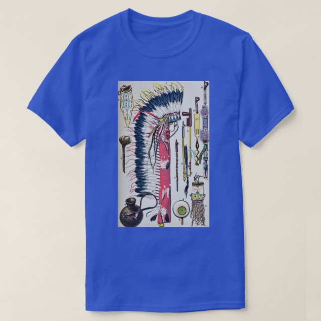 Red Clouds War Feathers Bonnet Douglass Tobacco Po T-Shirt (Design Front)