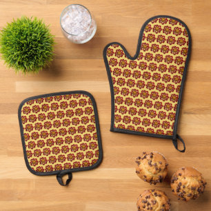 Red Collarette Dahlia Floral Pattern on Yellow Oven Mitt & Pot Holder Set