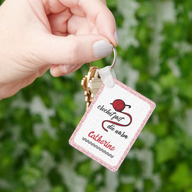Red Crochet Fast, Die Warm Key Ring (Hand)
