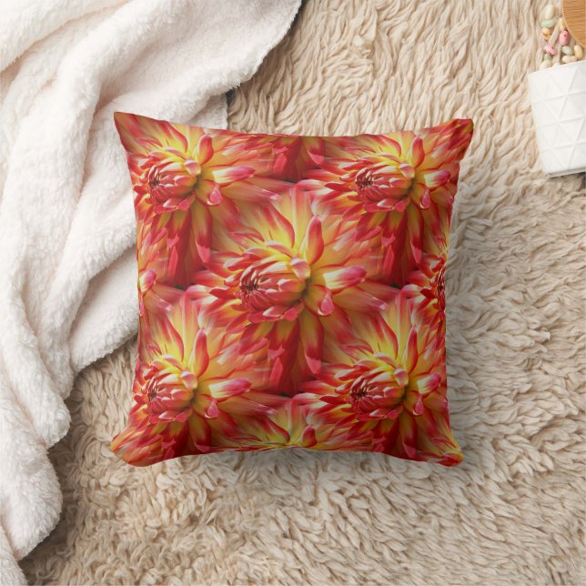 Red Dahlia Flower Pattern Nature Cushion (Blanket)