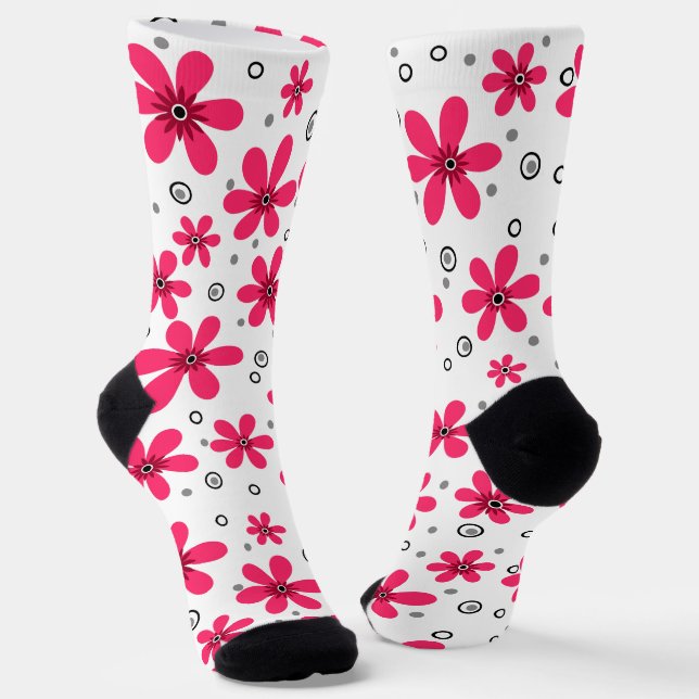Red daisy flowers retro background summer socks (Angled)