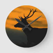 Red Deer at Dawn – Rustic Wildlife Wood Art