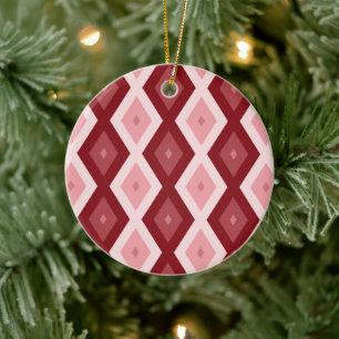 Red diamond pattern ceramic tree decoration